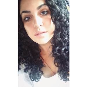 Meet your Posher, Madeline